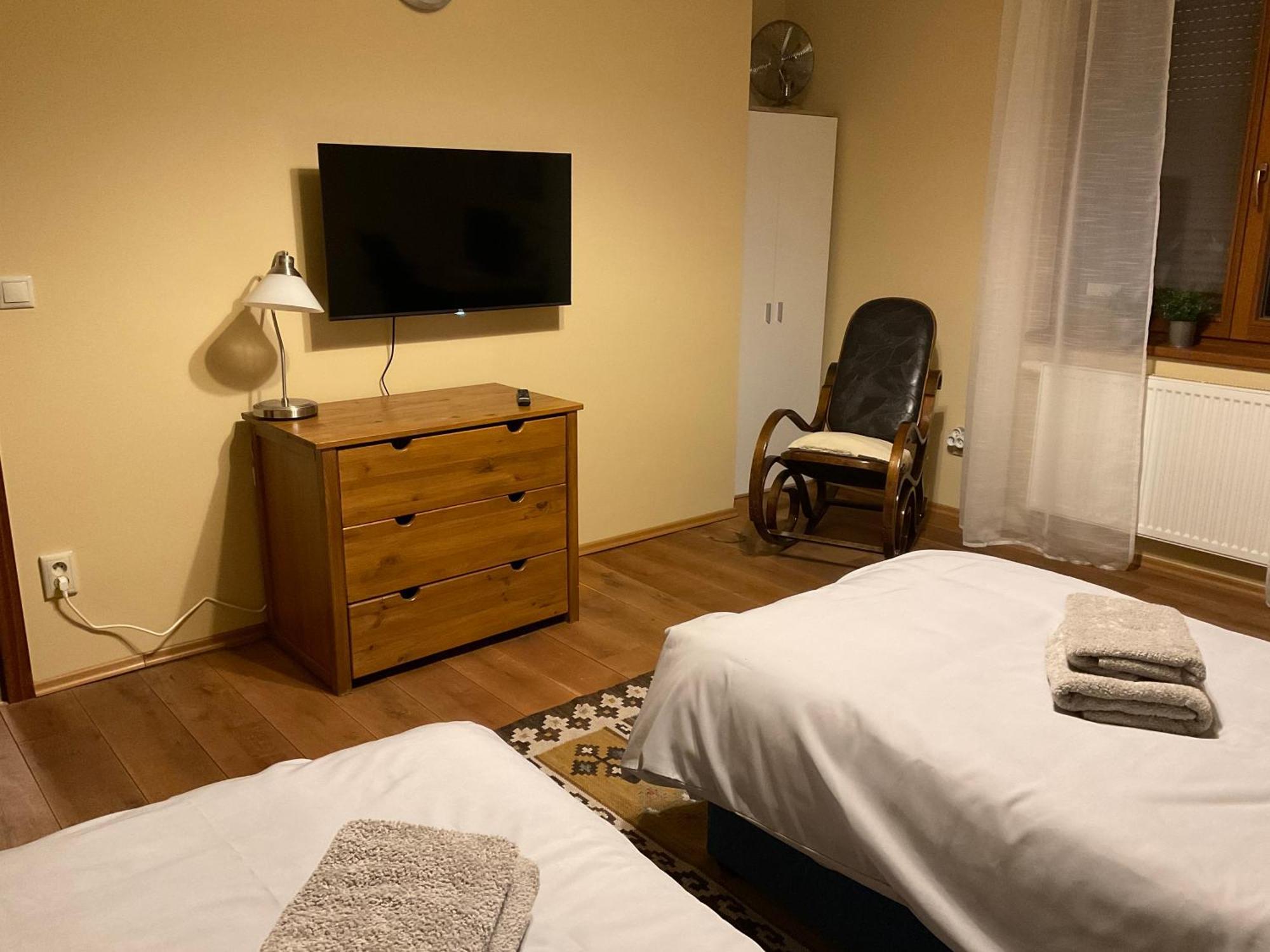 Apartman U Lesa Nove Jirny Екстер'єр фото